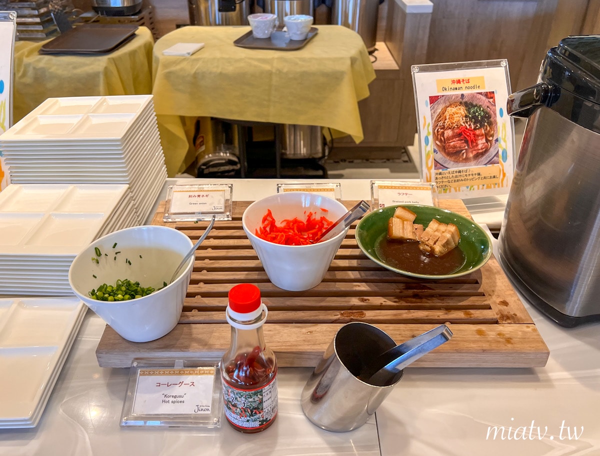 【沖繩王子宜野灣海景大飯店早餐開箱】沖繩蕎麥麵及苦瓜炒豆腐都吃得到 - 第16張圖