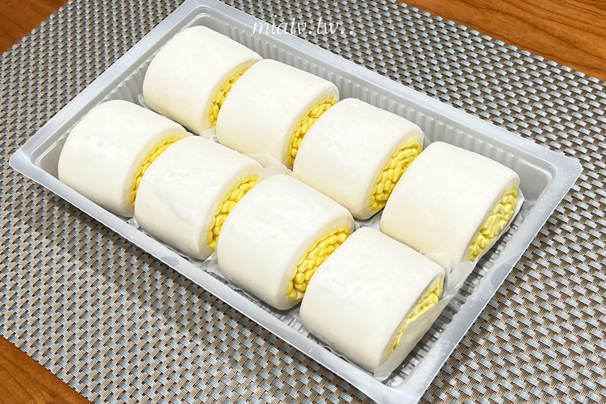 【春水良品開箱】蜂蜜拿鐵風味銀絲卷2款創意吃法 黃金饅頭及花枝排堡食譜| Mia愛下廚 - 第5張圖