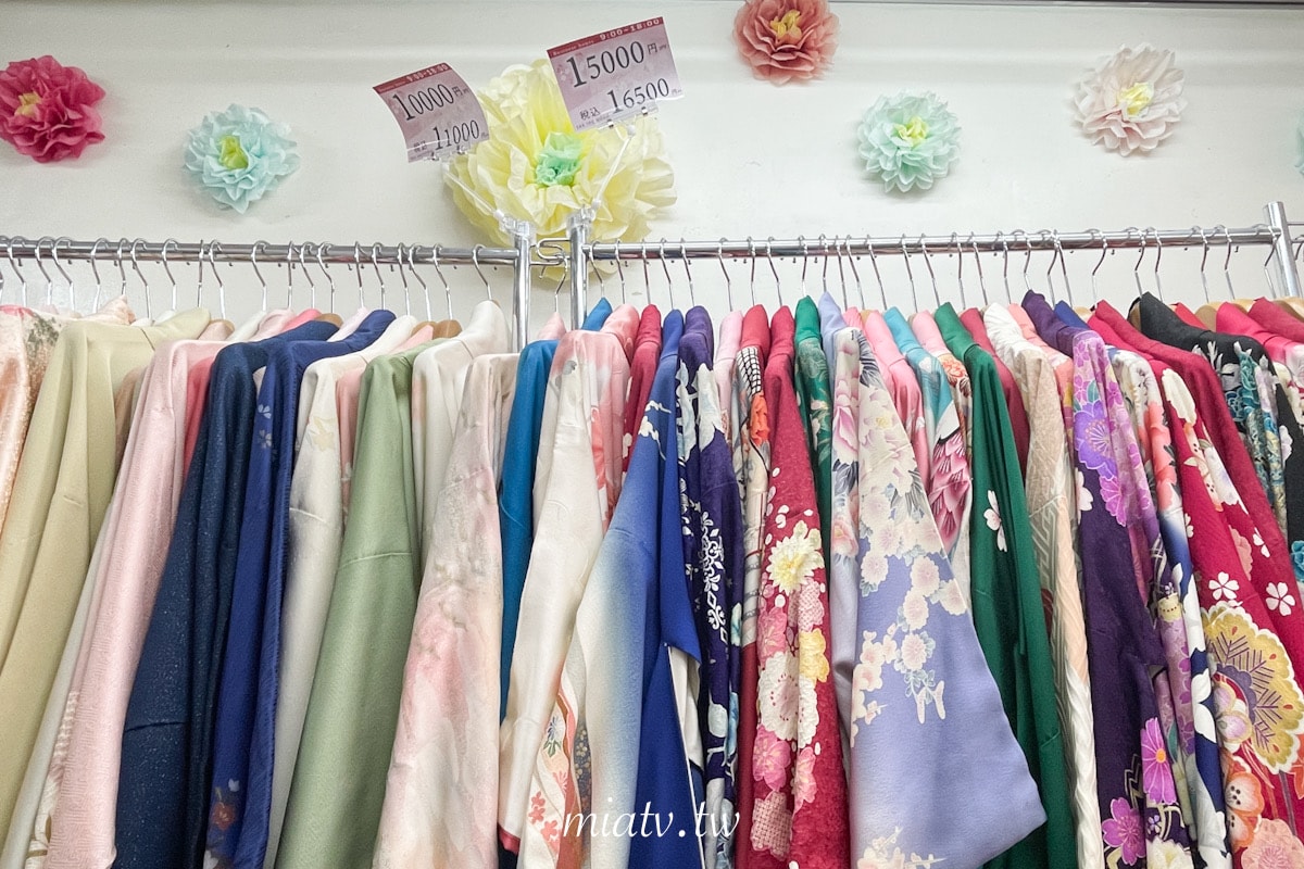 【京都和服外拍開箱】清水寺楓葉季拍照秘境|花都和服 - 第4張圖 振袖