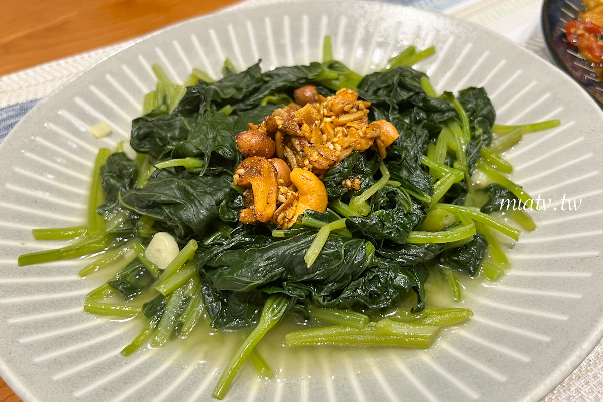 【五仁果油開箱】三杯豆腐煲、拌麵線都好吃|全素食調味好幫手 - 第27張圖
