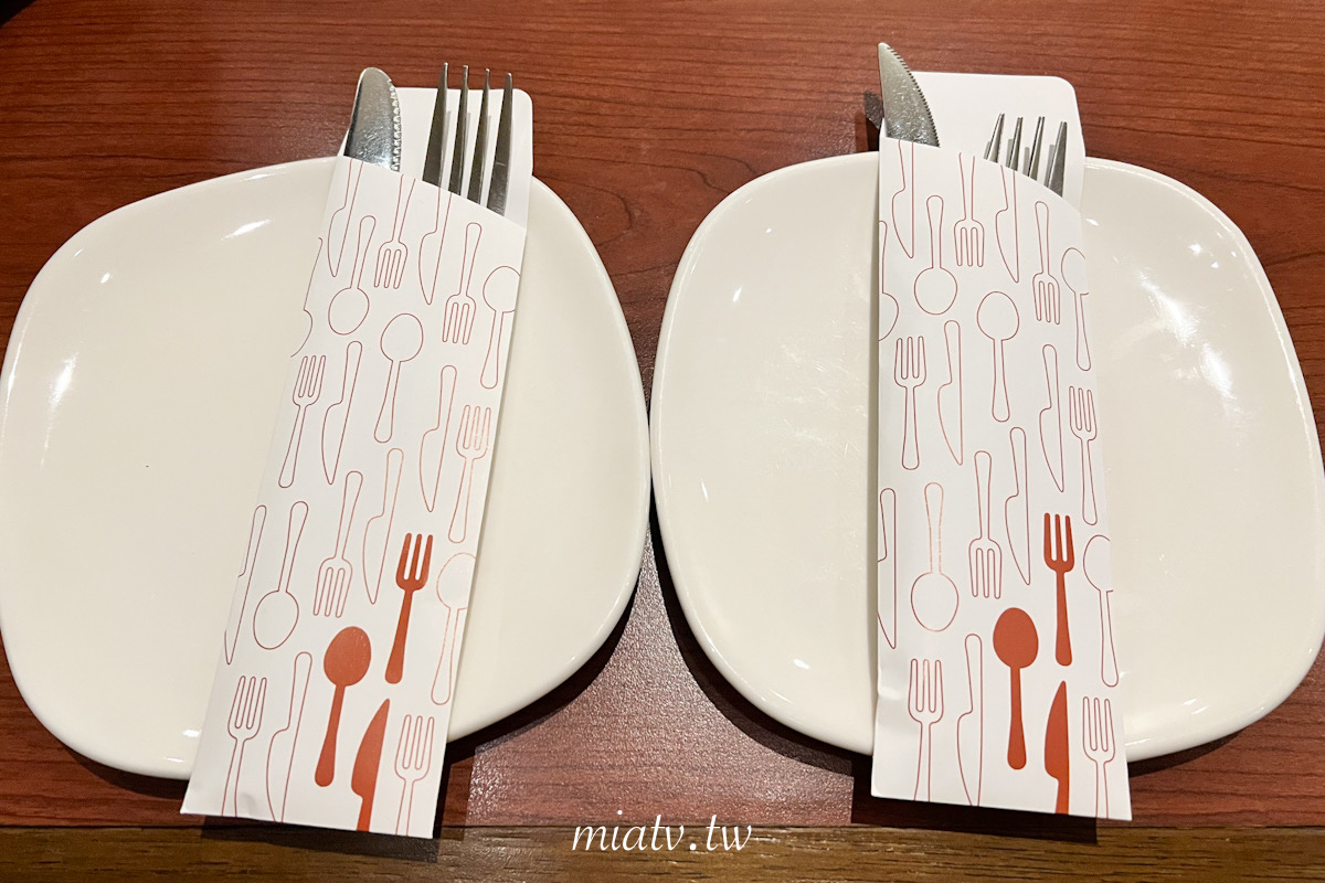 【GB吉比鮮釀餐廳】 林口三井必點BBQ雞肉披薩與雞肉彩虹沙拉 - 第5張圖