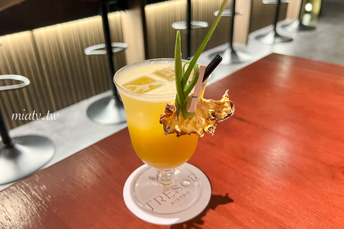 【桃園中路美食】尋暱餐酒館 Trésor Bistro 城市角落的微醺避風港,6款餐點與3款命定調酒開箱(附完整菜單) - 第40張圖 【桃園中路美食】尋暱餐酒館 Trésor Bistro 城市角落的微醺避風港,6款餐點與3款命定調酒開箱(附完整菜單)