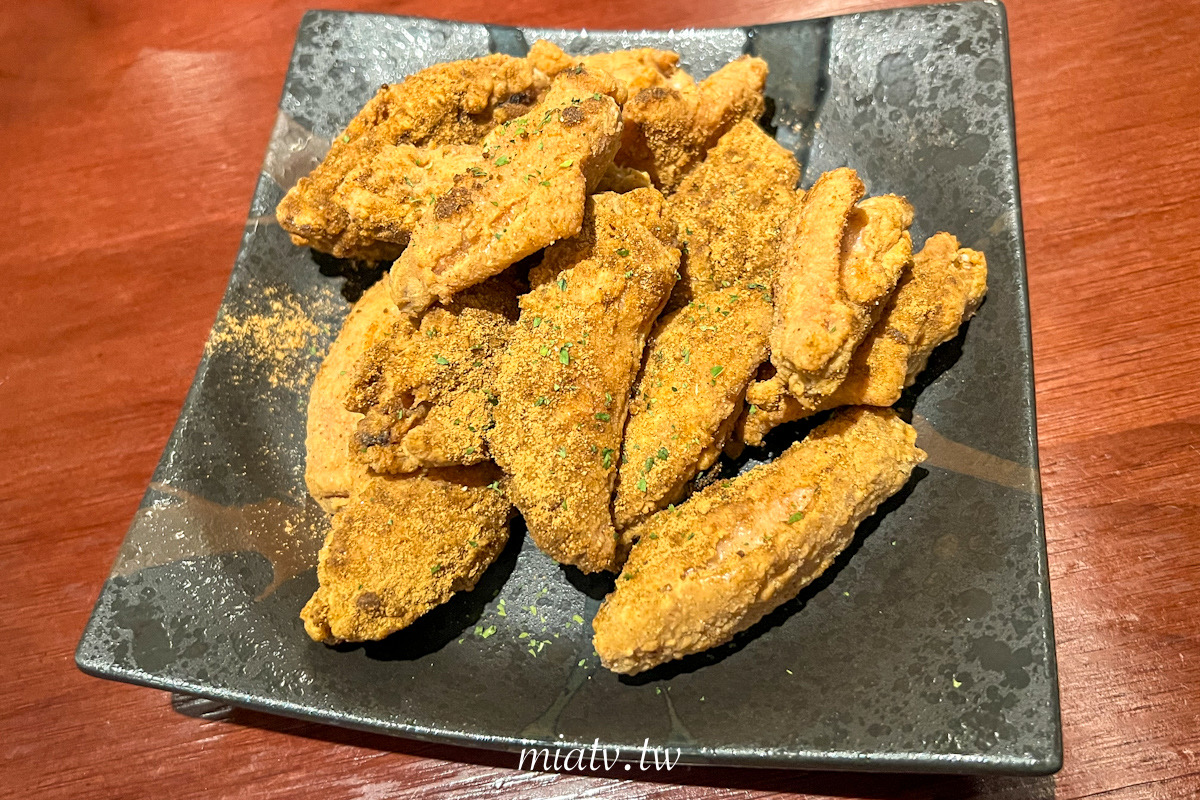 【桃園中路美食】尋暱餐酒館 Trésor Bistro 城市角落的微醺避風港,6款餐點與3款命定調酒開箱(附完整菜單) - 第60張圖 【桃園中路美食】尋暱餐酒館 Trésor Bistro 城市角落的微醺避風港,6款餐點與3款命定調酒開箱(附完整菜單)