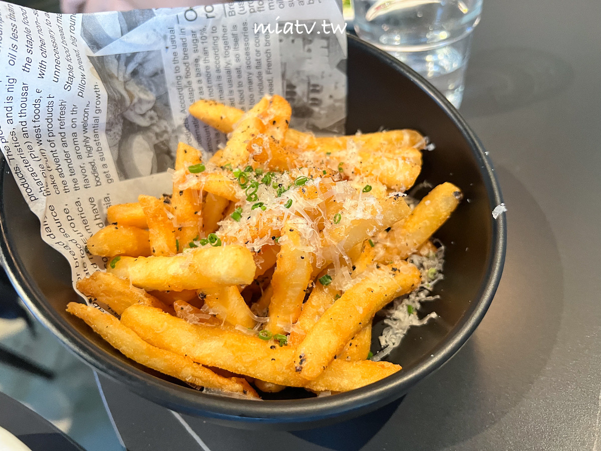 【桃園中路美食】睦月餐酒 Moon Yeast 中路店16道餐點開箱(附線上菜單)