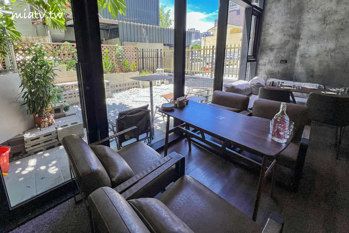 【桃園中路美食】睦月餐酒 Moon Yeast 中路店16道餐點開箱(附線上菜單)