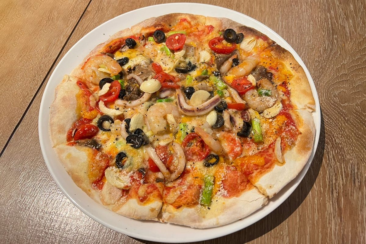 海鮮蘑菇披薩